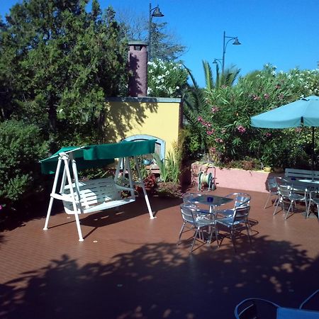 Hotel Abbaruja Olbia Exterior photo